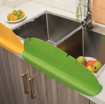 Kitchen Sink Splash Guard